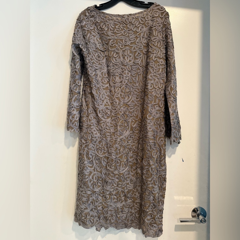 Sundance Pure Elegance Applique Shift Dress in Tan and Grey Size XL - Picture 3 of 5